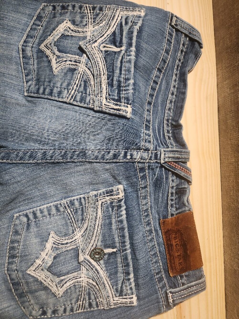 Big Star Pioneer Regular Boot Cut Jeans Men 34R Distressed